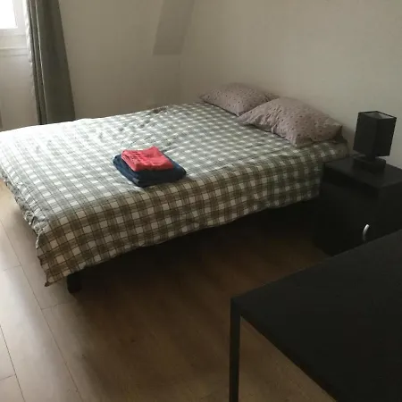 3 En Lit Double, 6 Personnes, Dans Entierement Renove, 70 M2 , Wifi,climatisation, Tres Calme , Equipe,lit Bebe アパート クレルモン・フェラン